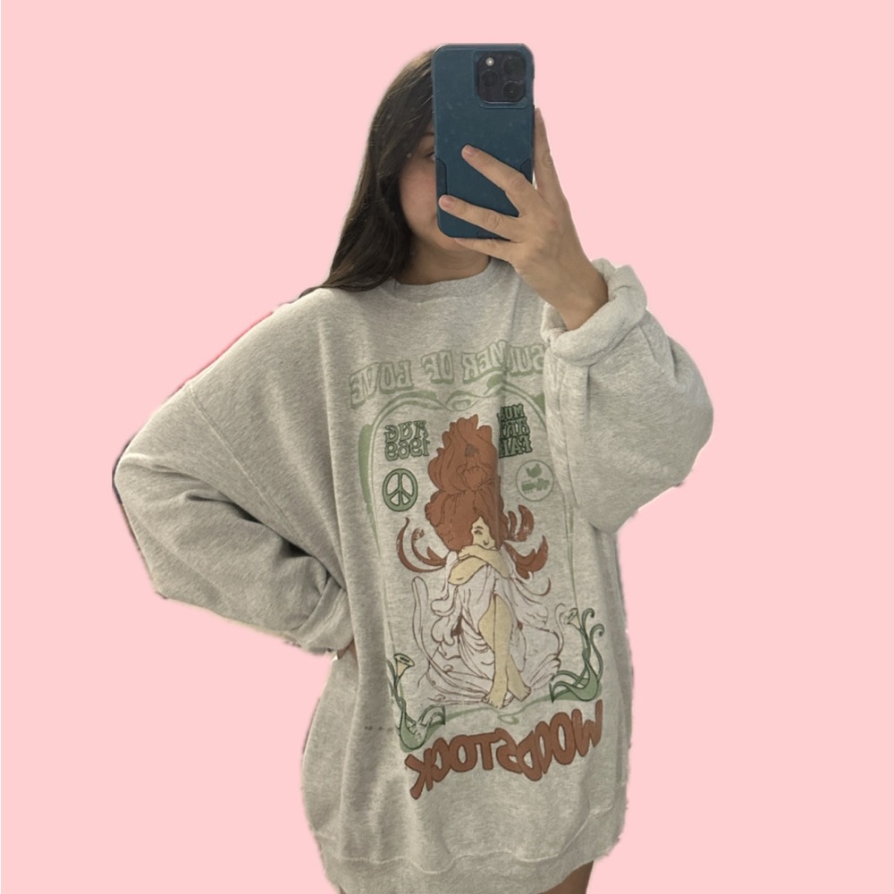 Urban Outfitters Sweatshirt